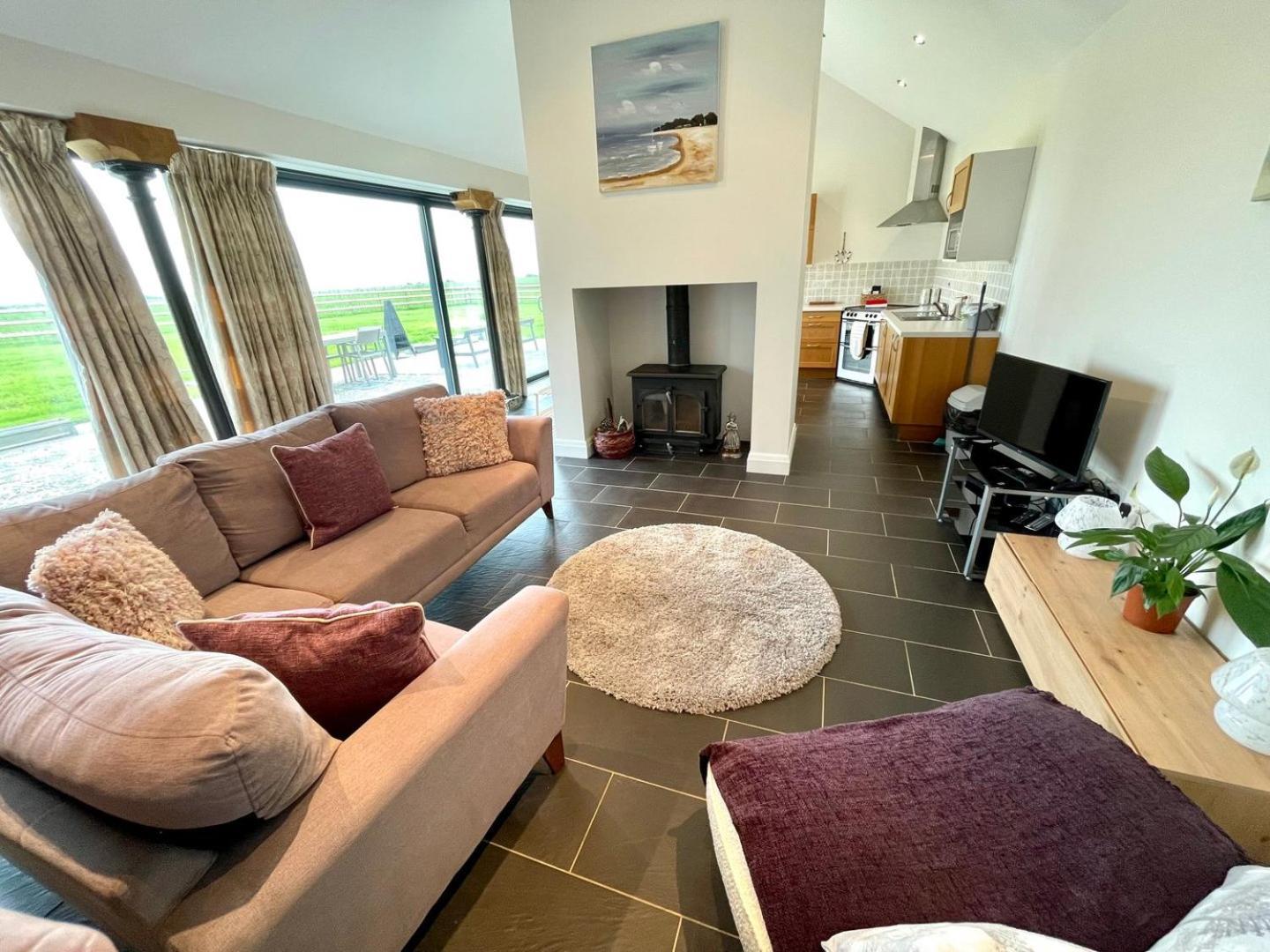 Cosy Barn With Views In Wick Vale Of Glamorgan Exterior photo